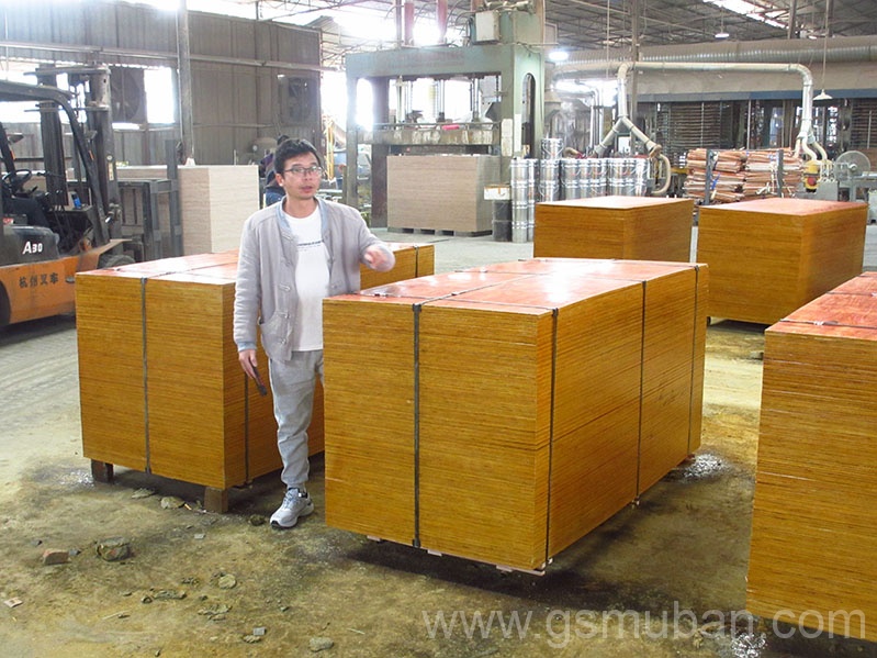 建筑紅板生產廠家排名 紅板廠哪里有