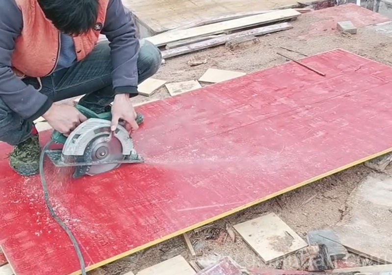 賠本賺吆喝，建筑模板行業這是怎么了